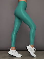 High Rise 7/8 Legging in Takara Shine