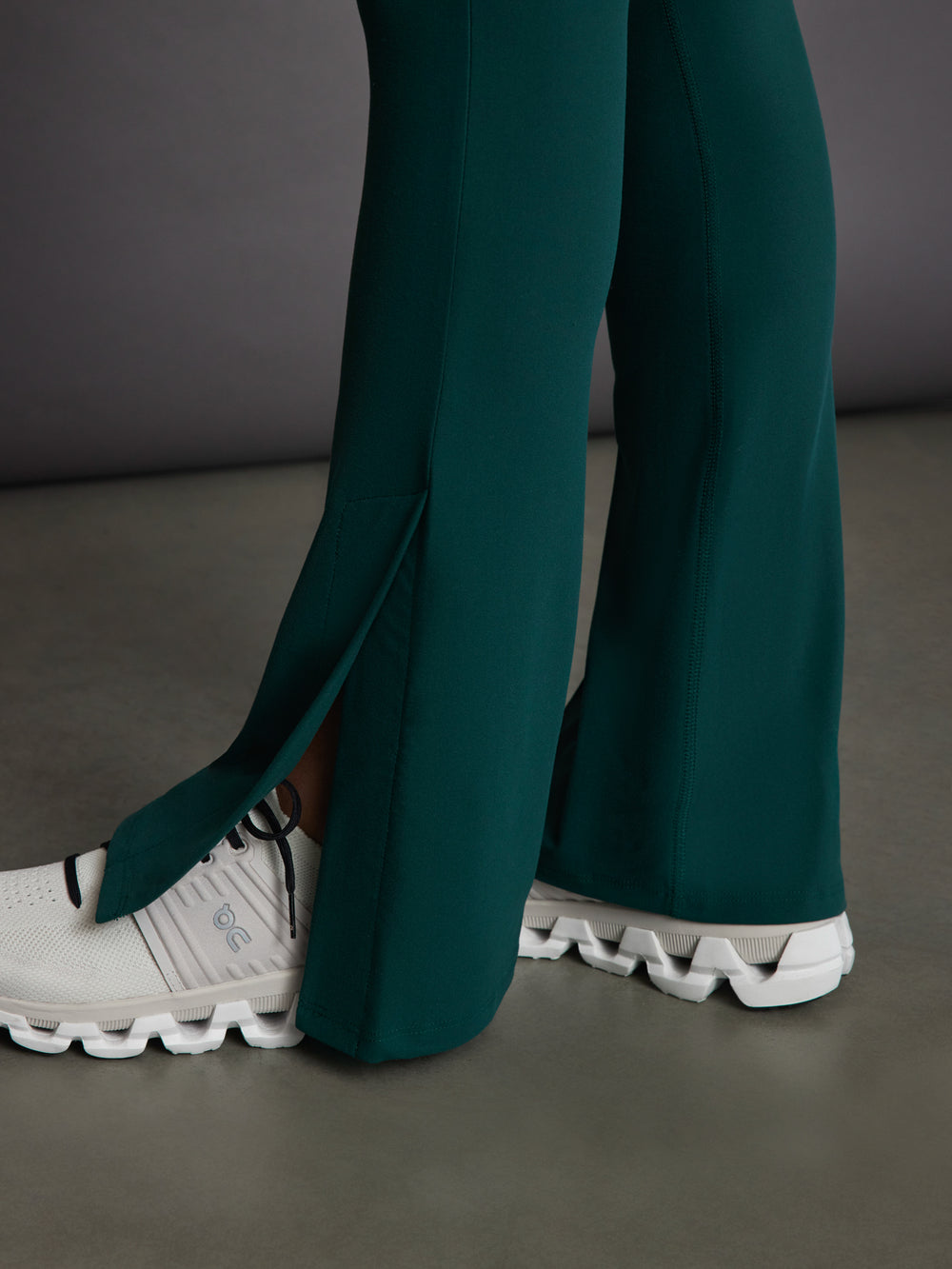 Split Bootcut Legging in Melt - Ponderosa Pine