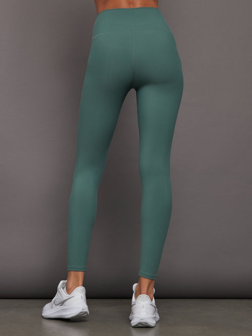 High Rise Legging in Melt - Silverpine