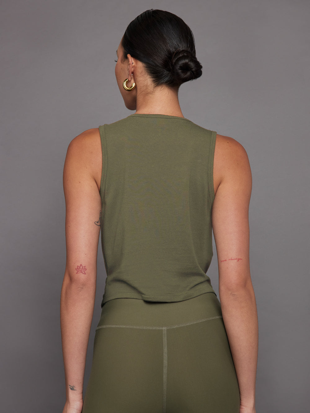 Front Twist Tank - Olive