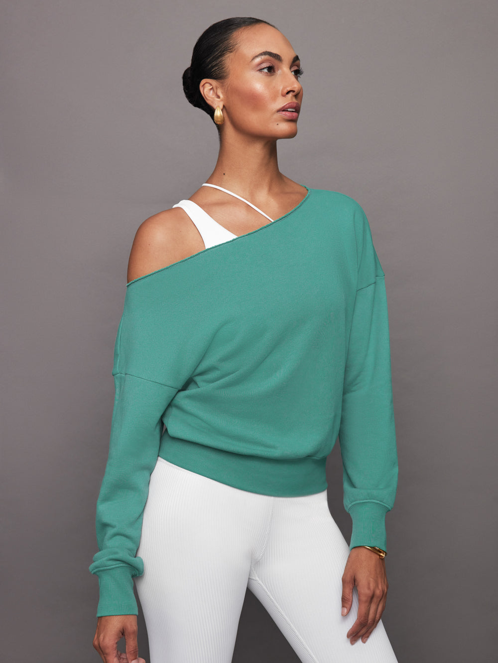 Off Shoulder Sweatshirt in French Terry - Slushy