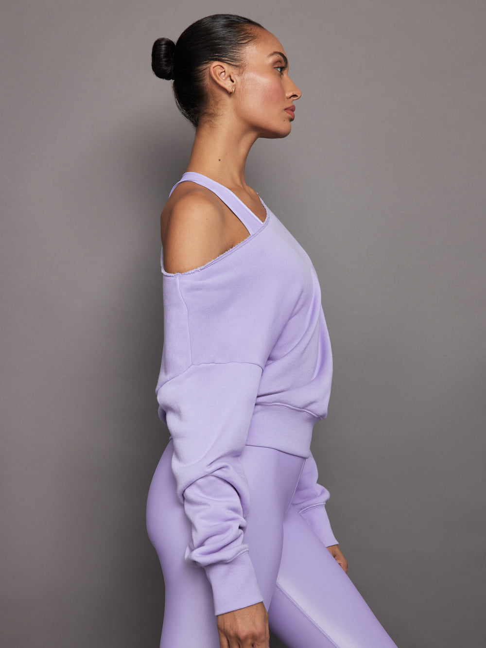 Off Shoulder Sweatshirt in French Terry - Sweet Lavender