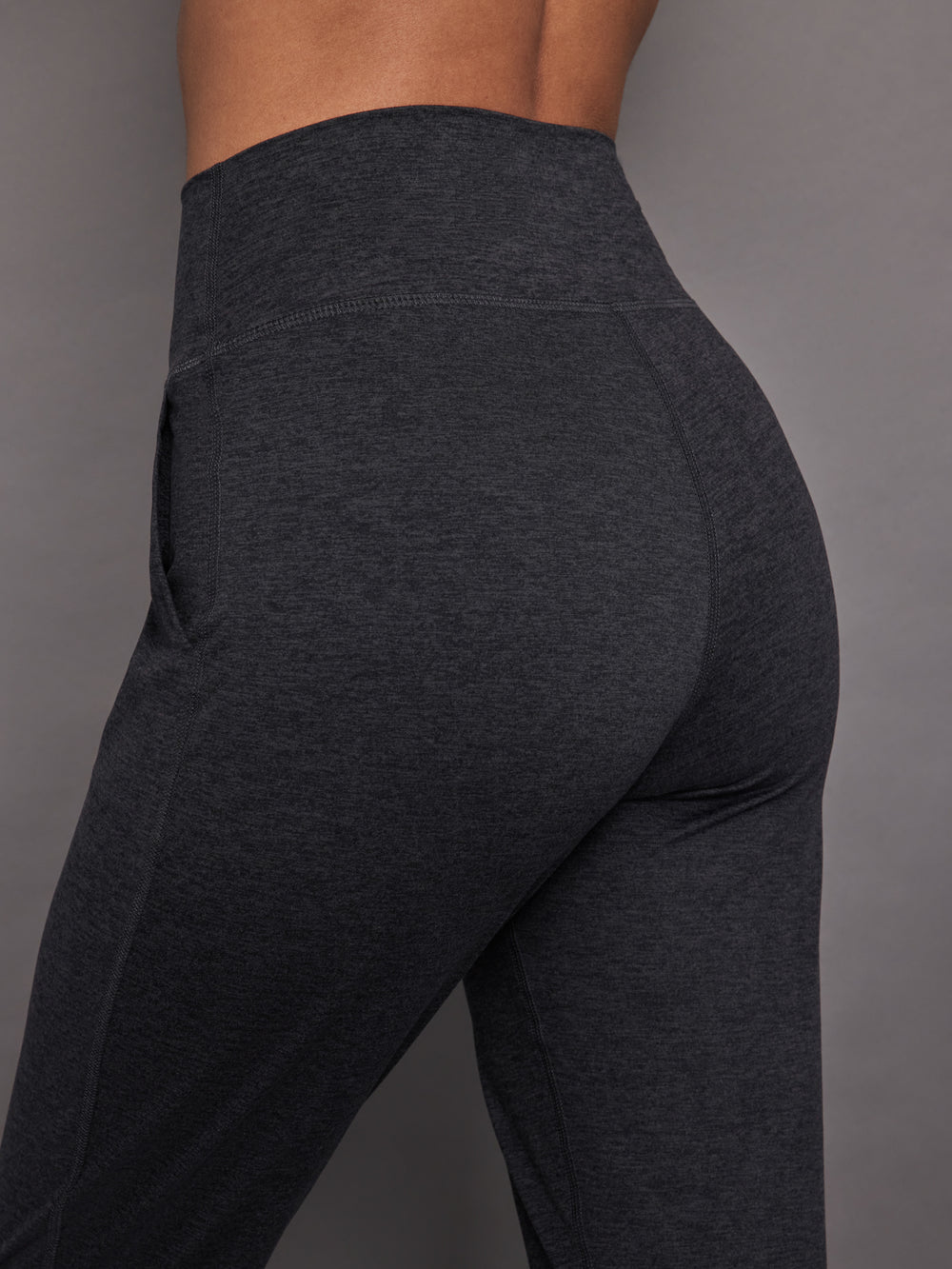 Jogger in Heather Melt - Charcoal Heather