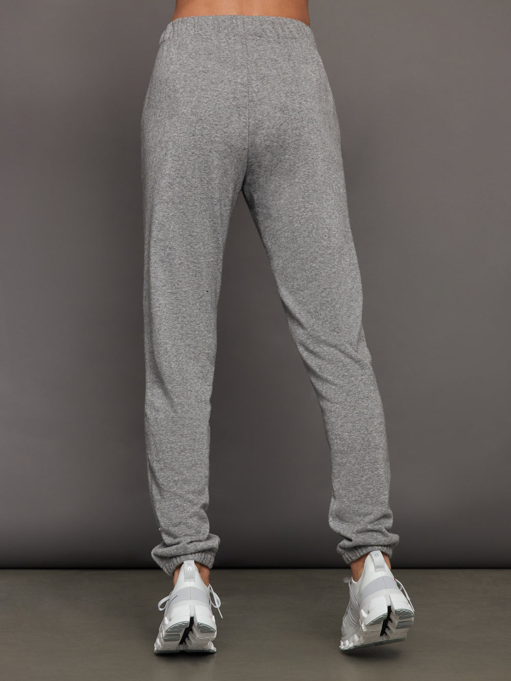 Pearl Sweatpant - Heather Grey