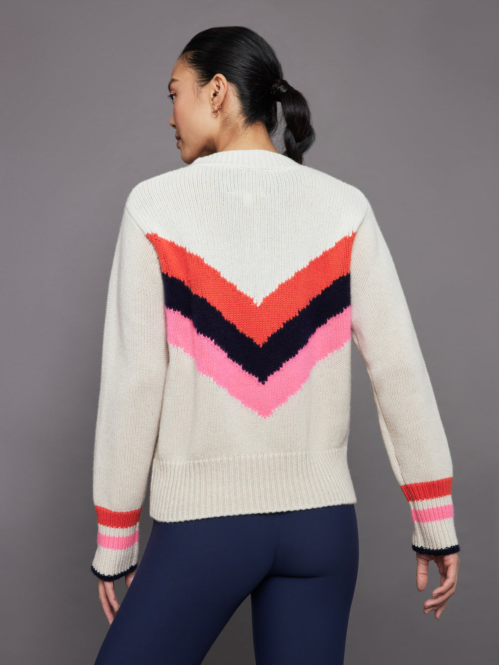 Cabin Sweater Chevron - Milky Way