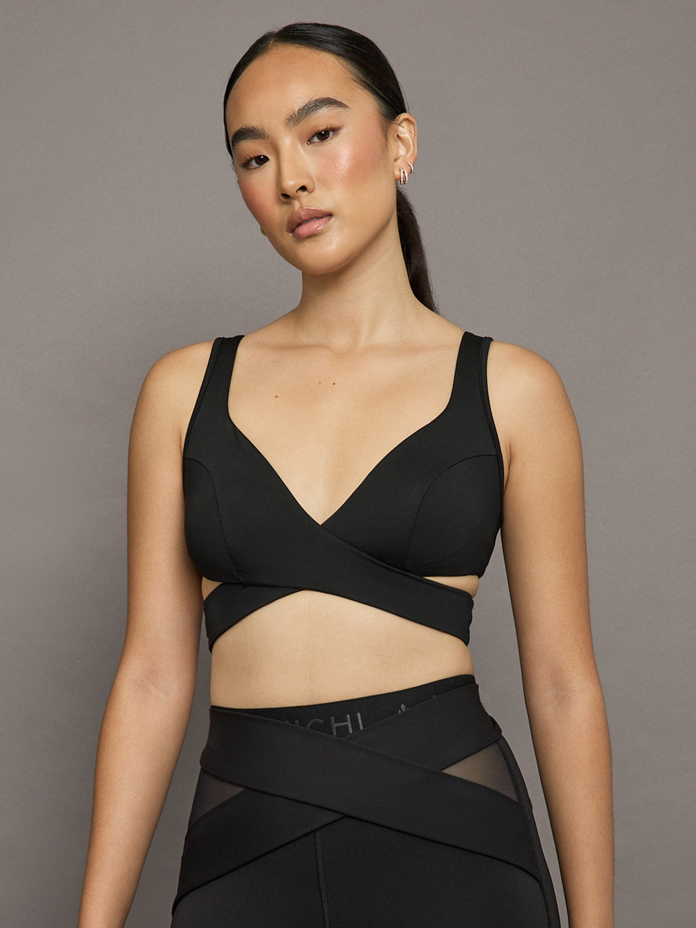 Ascent Wrap Bra - Black