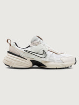 Nike V2K Run - Summit White/ Chrome / White / LT Orewood Brn