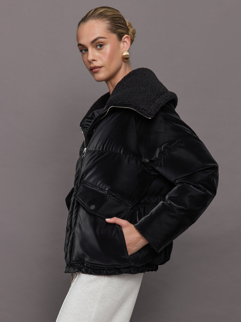 Roseville Short Puffer - Black